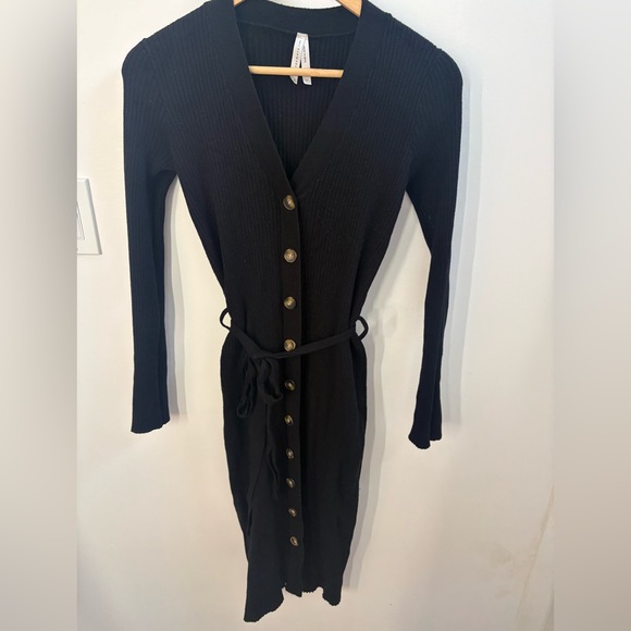 Black Rib-Knit Button-Up Dress - Picture 1 of 3